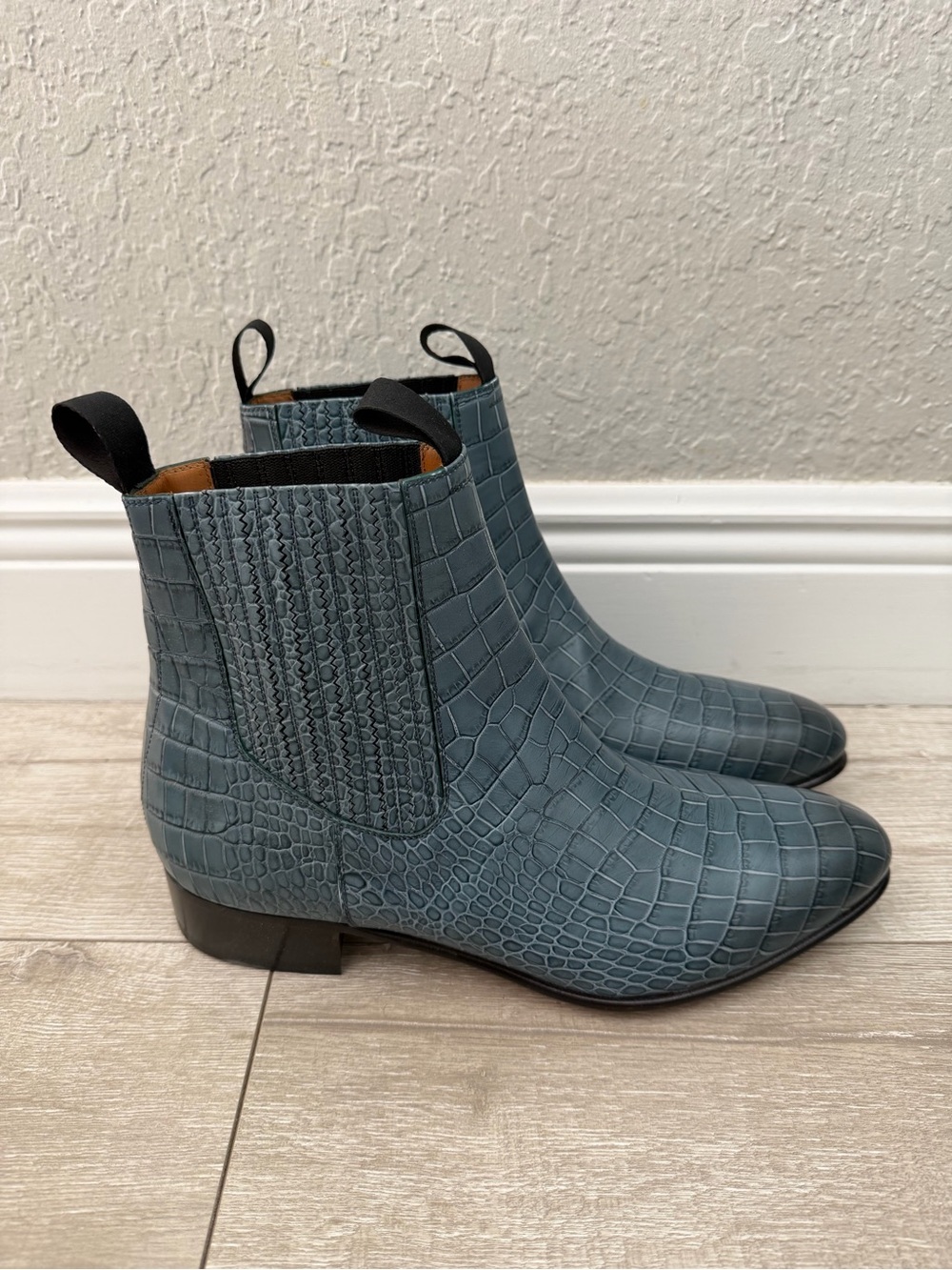 Tom Ford Blue Croc-Embossed Chelsea Ankle Boots men 11.5